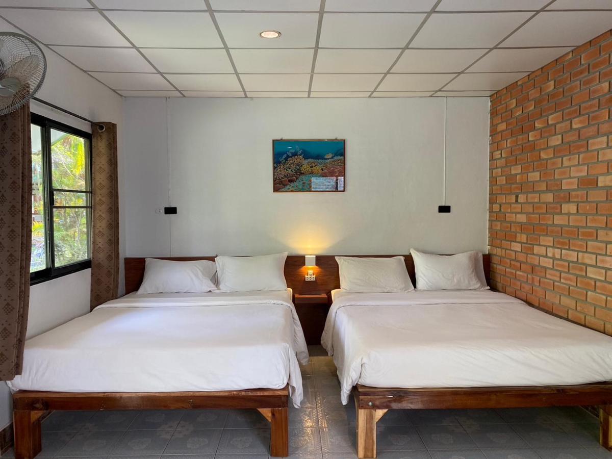Coconut Bungalow Nai Yang Bagian luar foto
