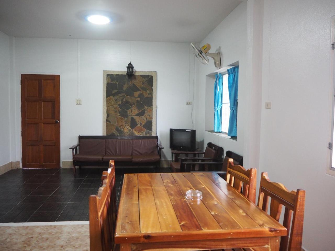 Coconut Bungalow Nai Yang Bagian luar foto